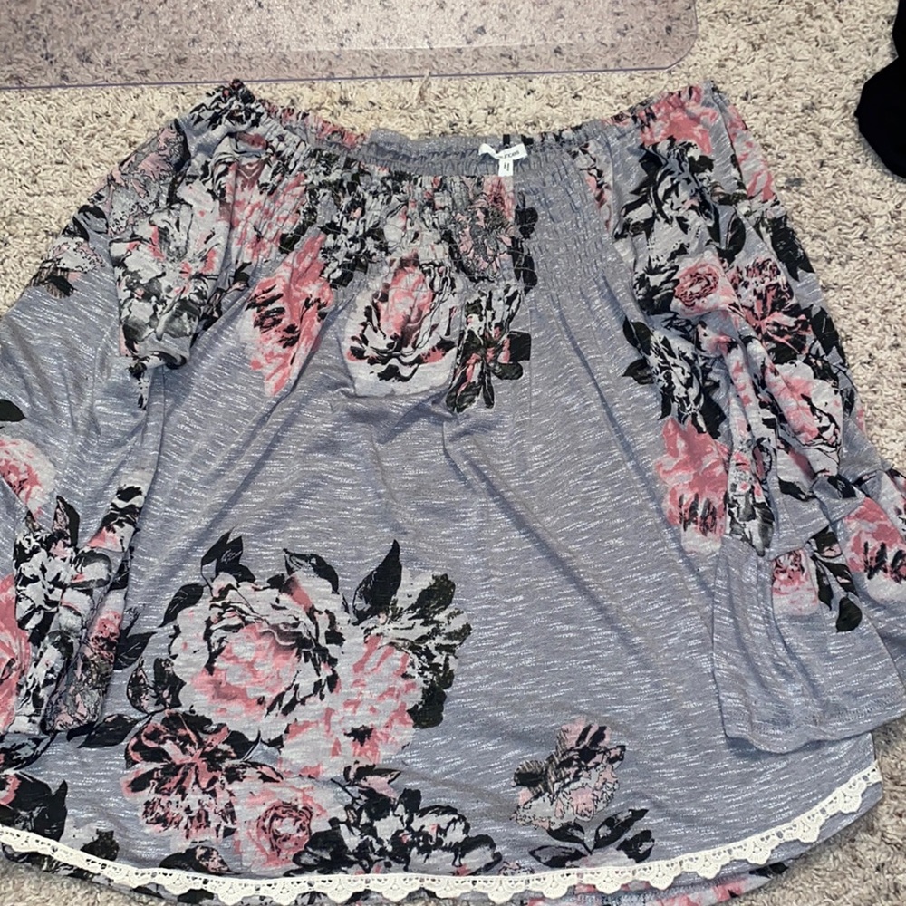 Off the shoulder top with scrunchie top